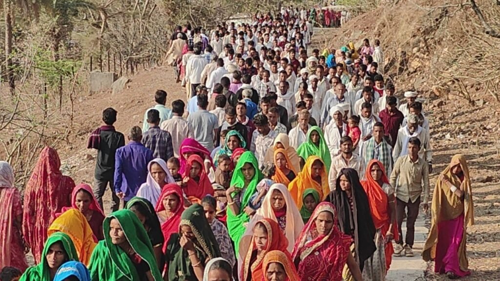 mass burial fair