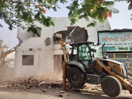 rajkot bjp took bribe