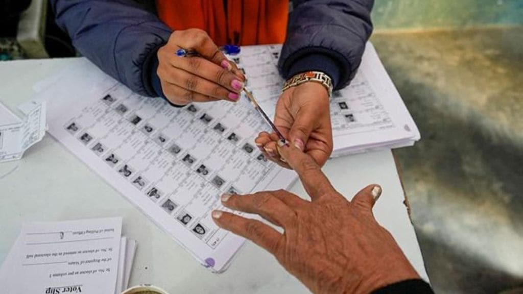 elections of visavadar kadi