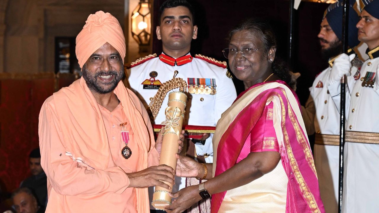 padma shri swami pradiptanand