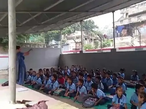 gujarats first govt smart schools