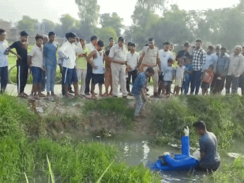Prayagraj dr. ambedkar statue vandalised
