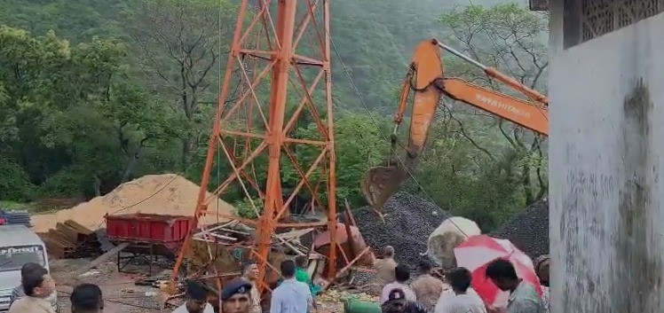 ropeway collapse in Pavagadh