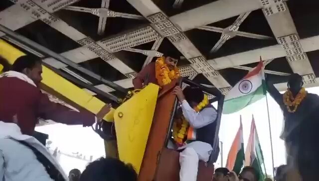 BJP MP trapped in crane