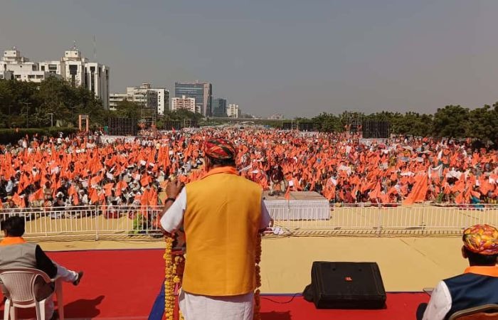 Laborers rally in Ahmedabad