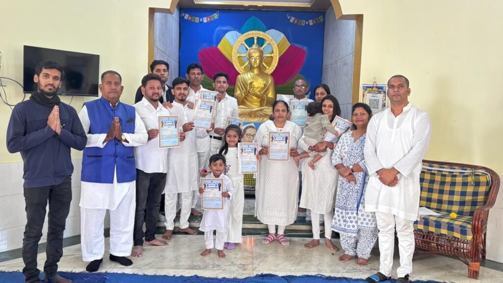 Vadodara 14 people embraced Buddhism renounced Hinduism