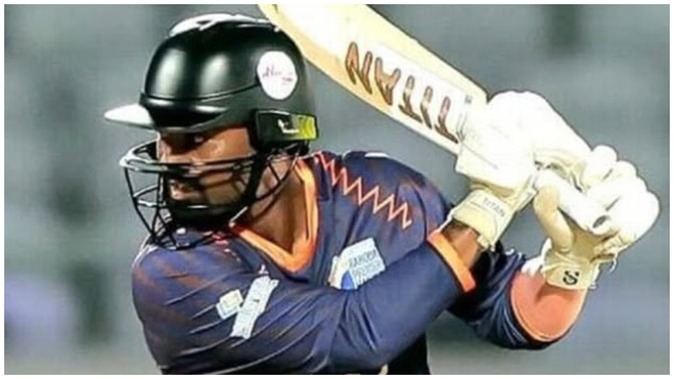 Vadodara batsman Amit Passi