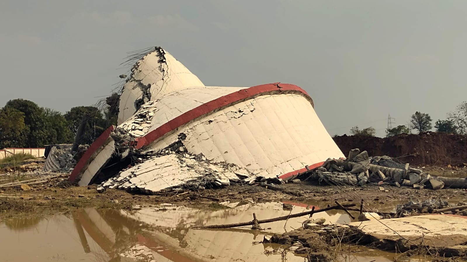 Tank in Tadkeshwar Surat