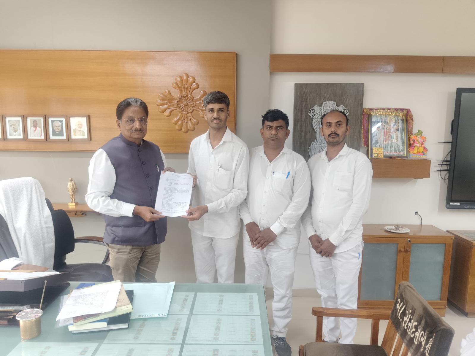 proposes declaring Buddha Purnima holiday Gujarat