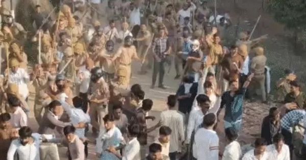 grand convention turns violent in Un village of Banaskantha