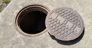 sanitation worker dies in the sewer