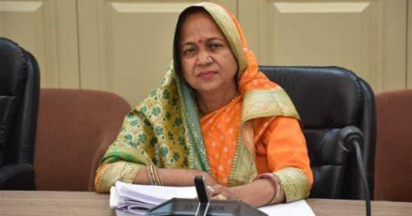MLA Jayadevi Kaushal of Lucknow temple